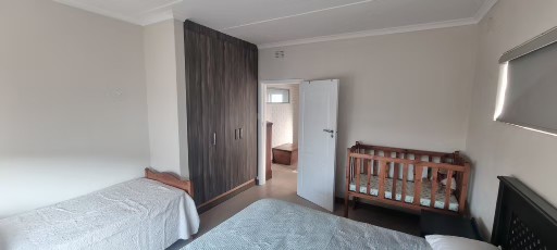 4 Bedroom Property for Sale in Uvongo KwaZulu-Natal