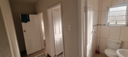 4 Bedroom Property for Sale in Uvongo KwaZulu-Natal