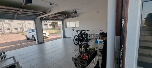 4 Bedroom Property for Sale in Uvongo KwaZulu-Natal
