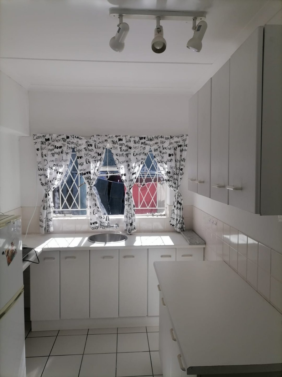 4 Bedroom Property for Sale in Huttenheights KwaZulu-Natal