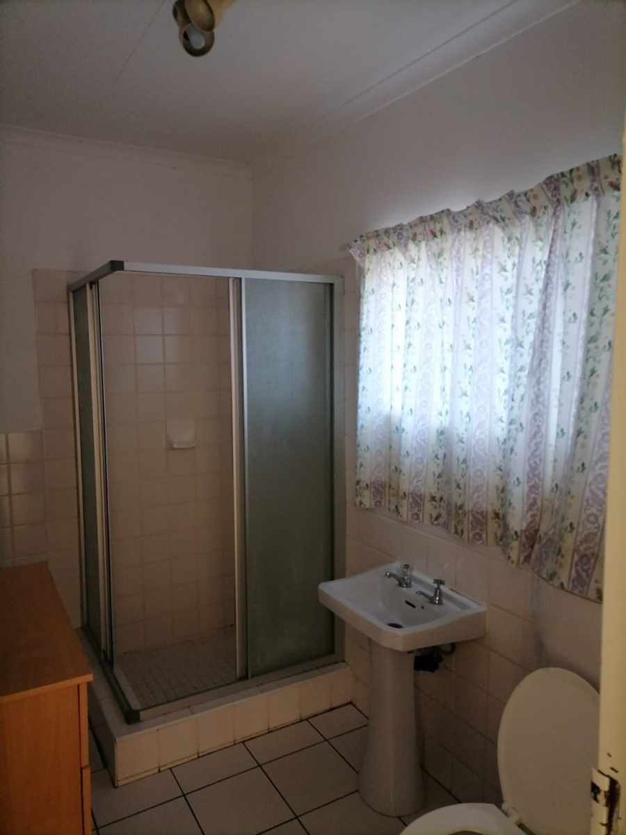 4 Bedroom Property for Sale in Huttenheights KwaZulu-Natal
