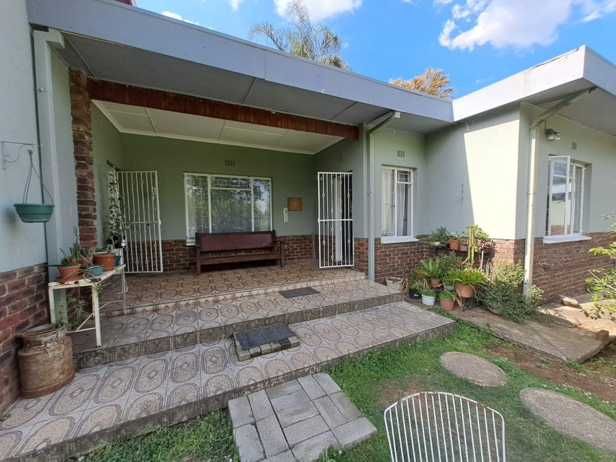 4 Bedroom Property for Sale in Huttenheights KwaZulu-Natal