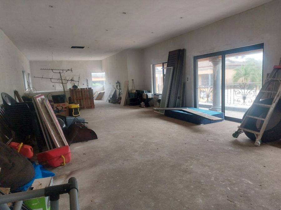 To Let Commercial Property for Rent in Bluff KwaZulu-Natal