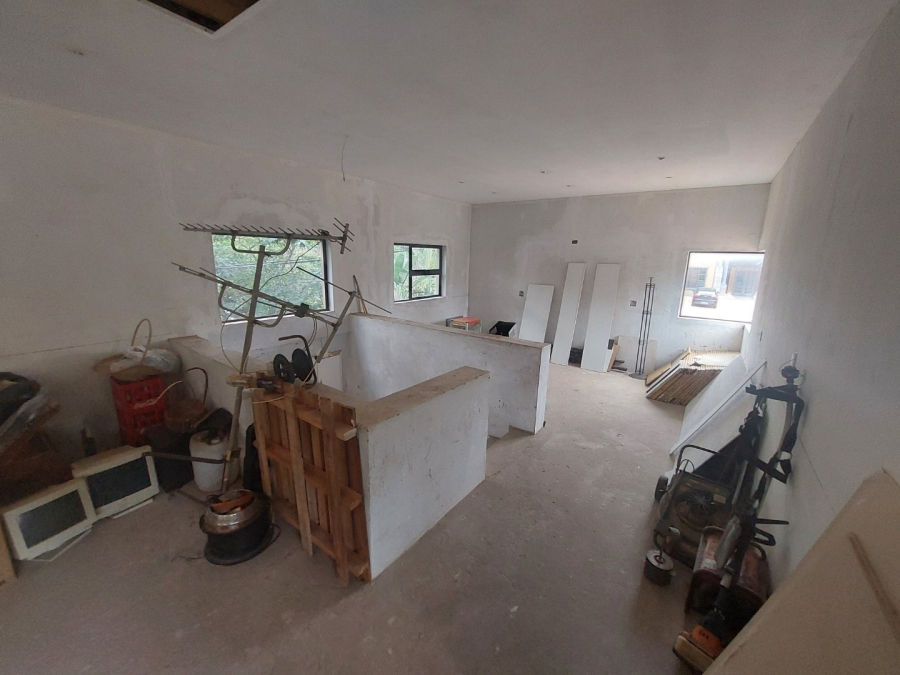To Let Commercial Property for Rent in Bluff KwaZulu-Natal