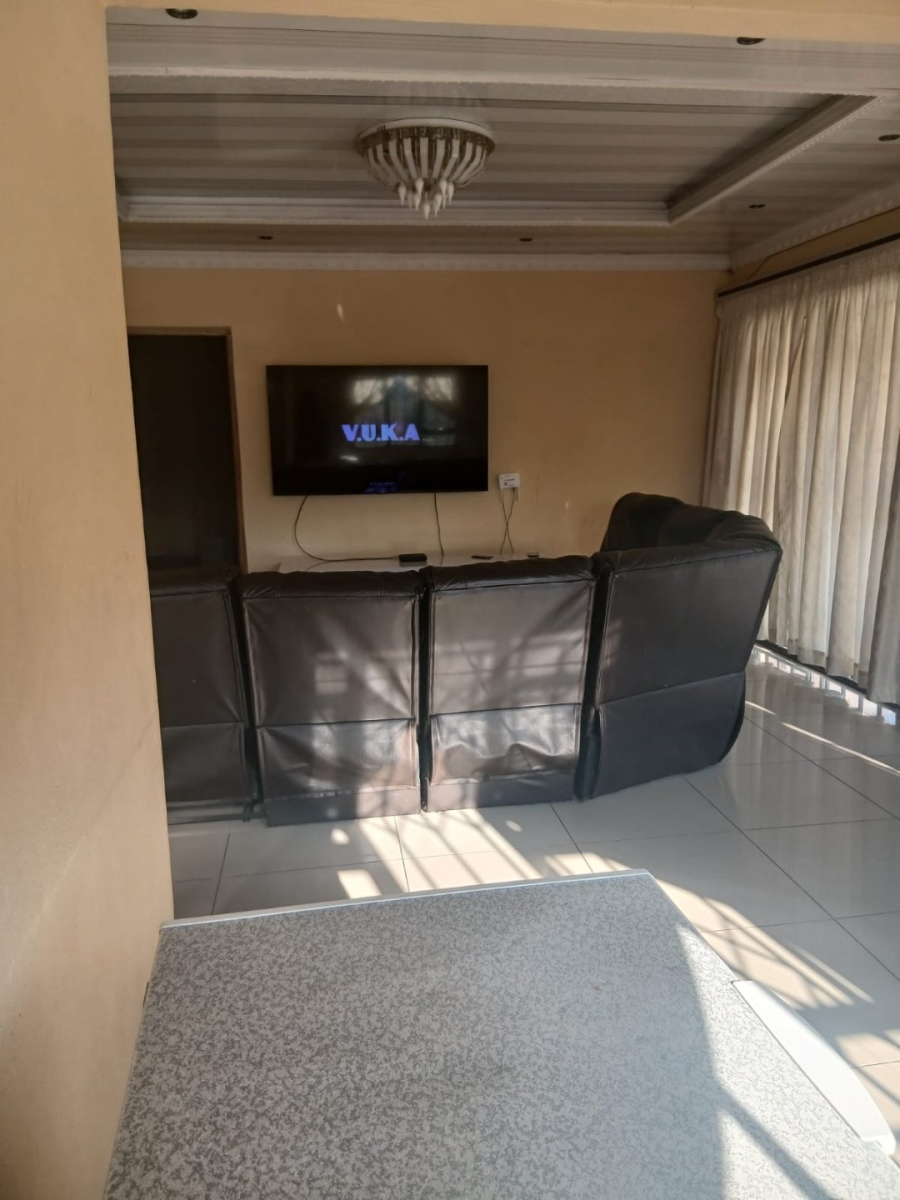 3 Bedroom Property for Sale in Lovu KwaZulu-Natal