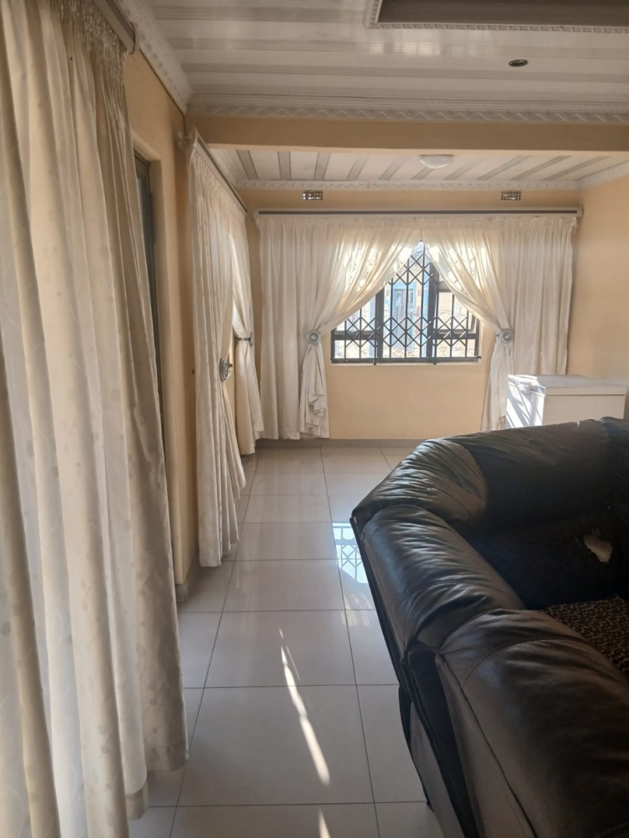 3 Bedroom Property for Sale in Lovu KwaZulu-Natal