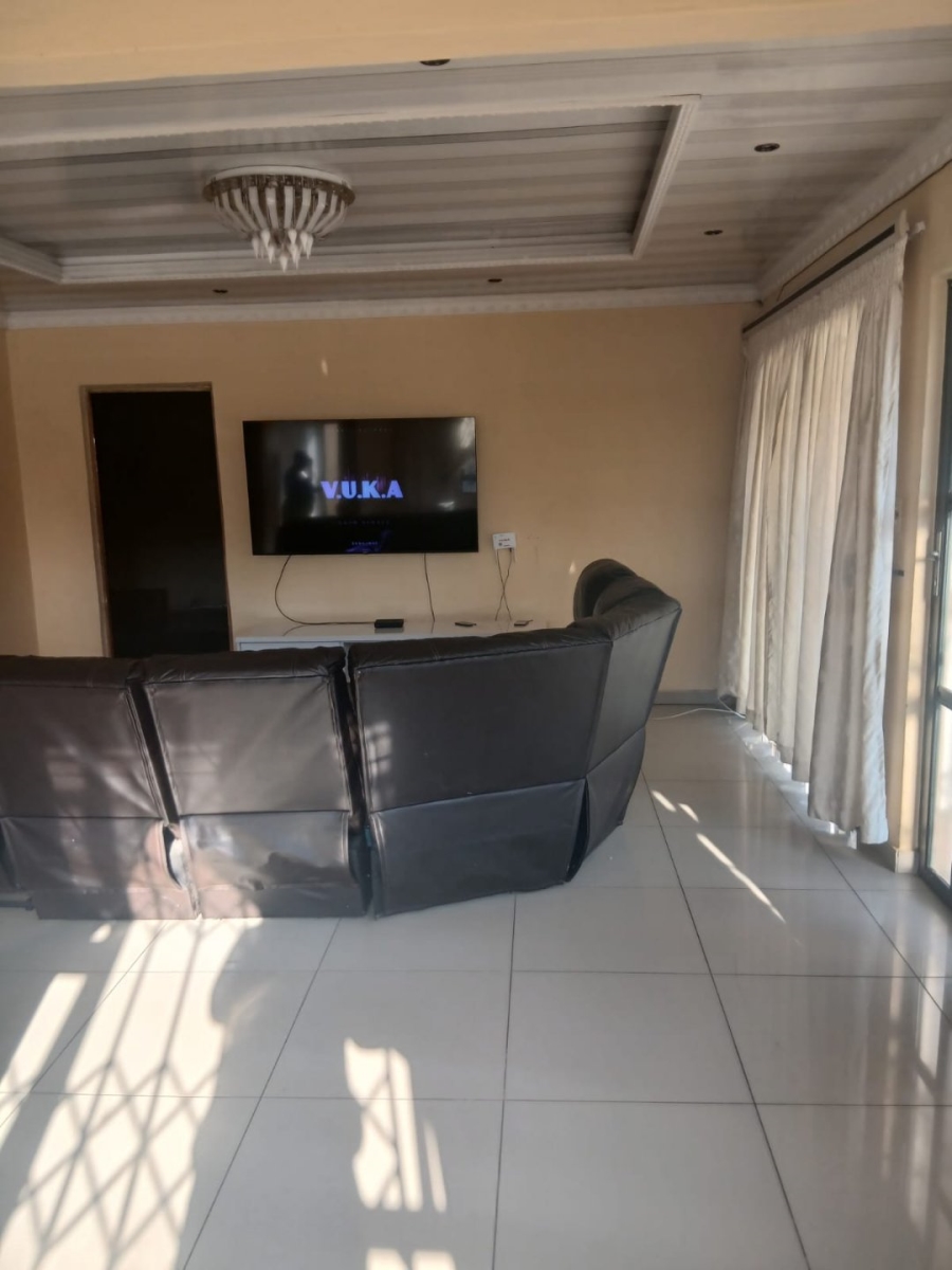 3 Bedroom Property for Sale in Lovu KwaZulu-Natal
