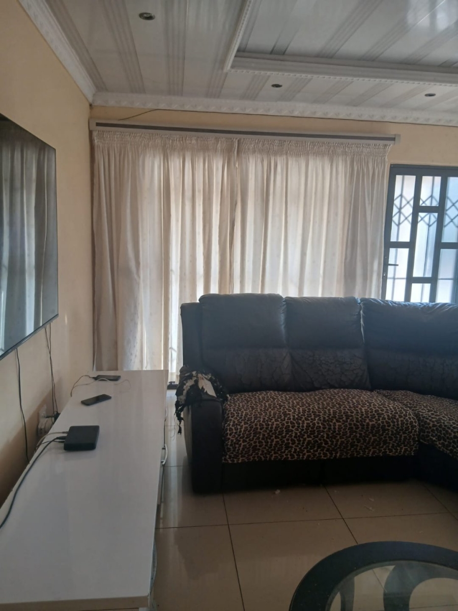 3 Bedroom Property for Sale in Lovu KwaZulu-Natal