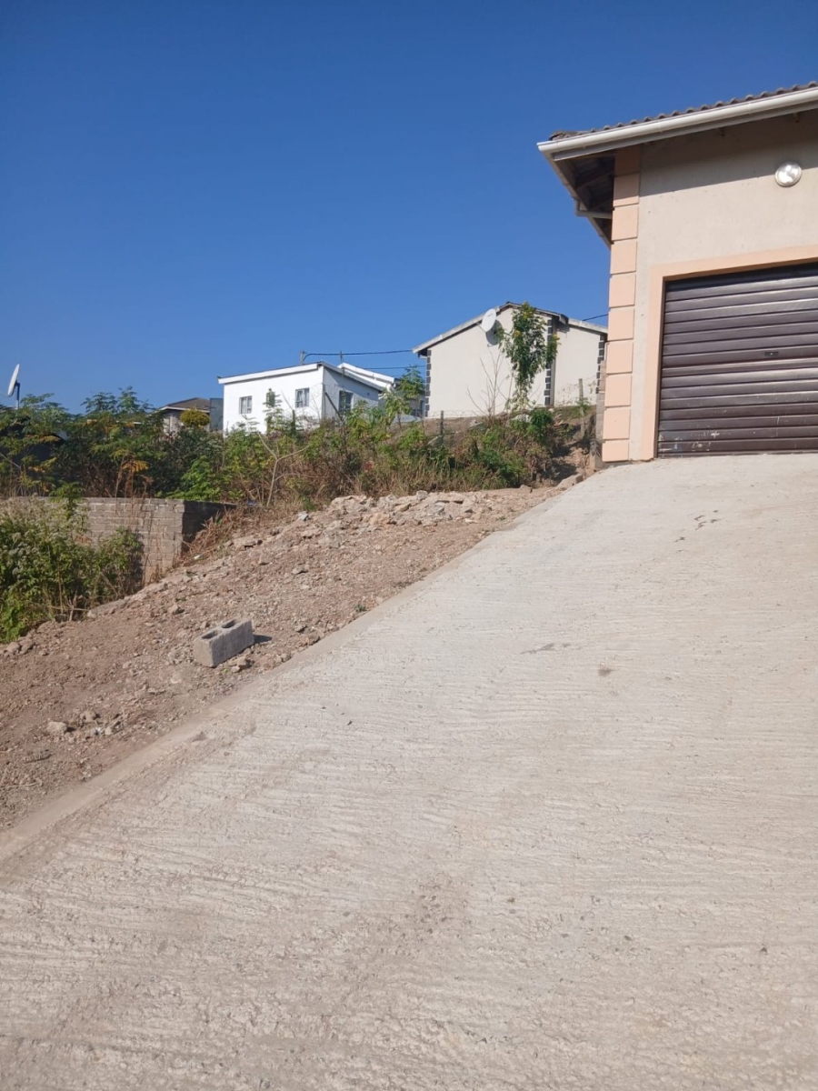 3 Bedroom Property for Sale in Lovu KwaZulu-Natal