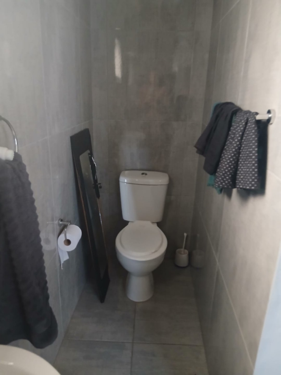 3 Bedroom Property for Sale in Lovu KwaZulu-Natal
