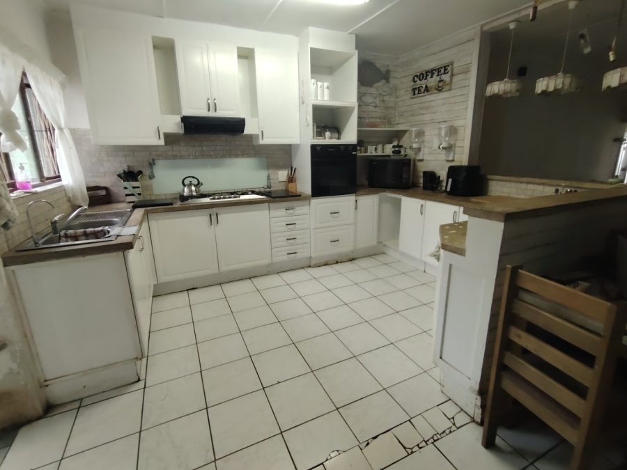 4 Bedroom Property for Sale in Margate KwaZulu-Natal