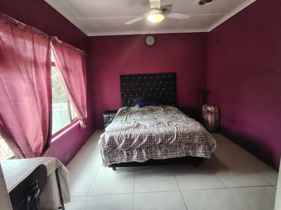 4 Bedroom Property for Sale in Margate KwaZulu-Natal