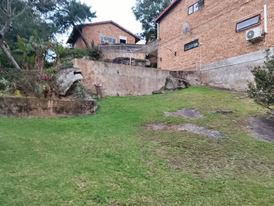 11 Bedroom Property for Sale in Uvongo KwaZulu-Natal