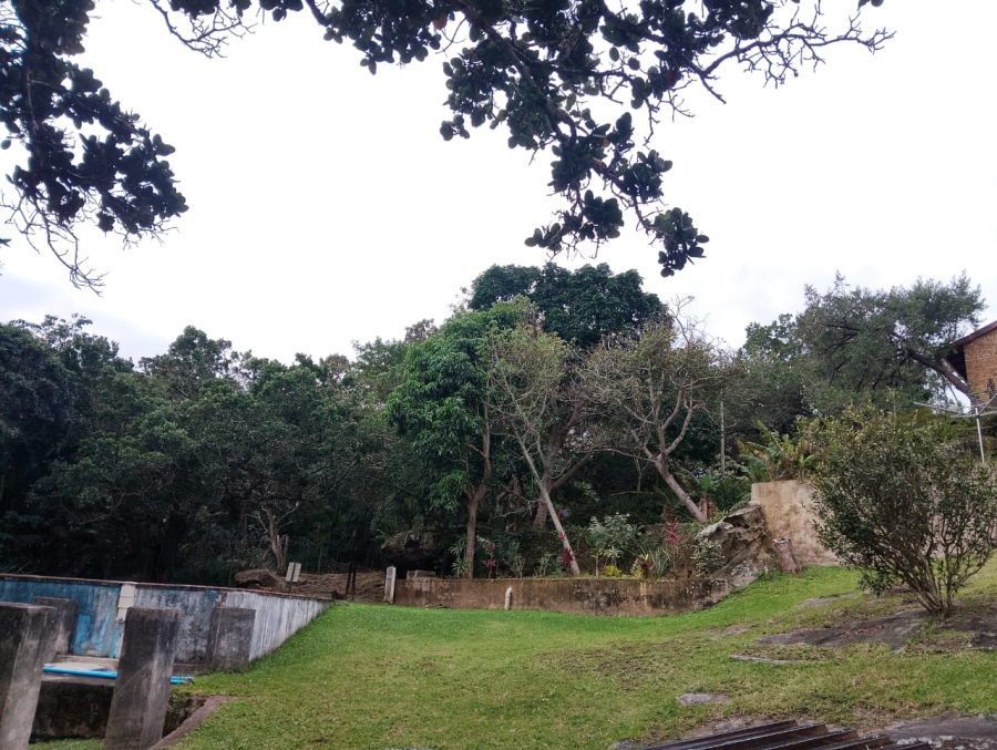 11 Bedroom Property for Sale in Uvongo KwaZulu-Natal