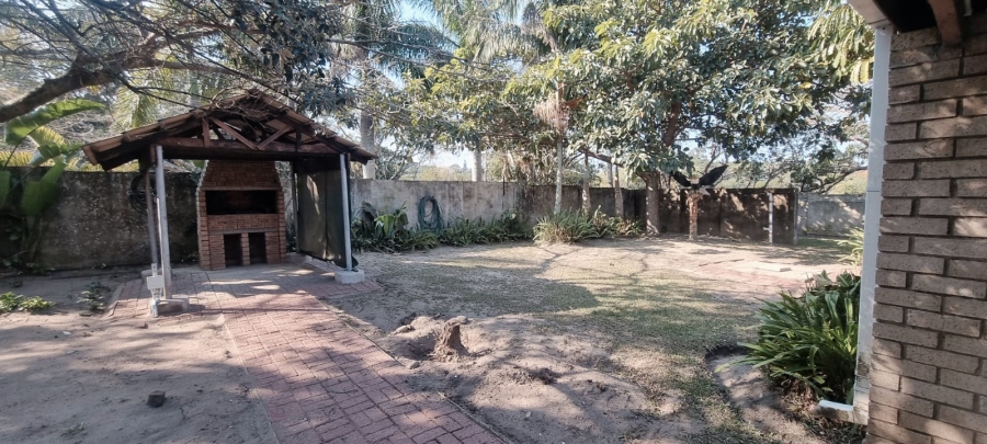 11 Bedroom Property for Sale in Uvongo KwaZulu-Natal