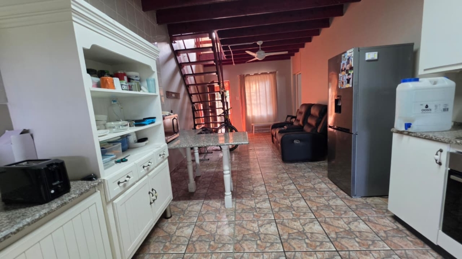 11 Bedroom Property for Sale in Uvongo KwaZulu-Natal