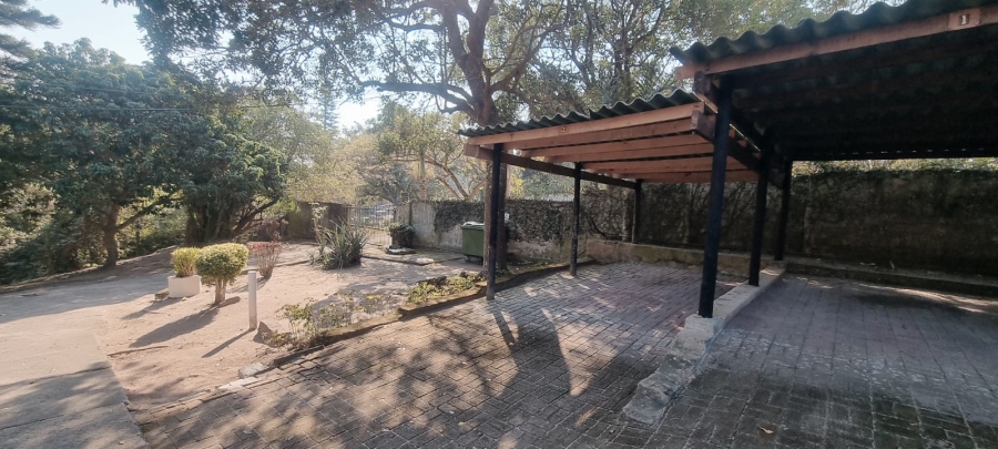 11 Bedroom Property for Sale in Uvongo KwaZulu-Natal