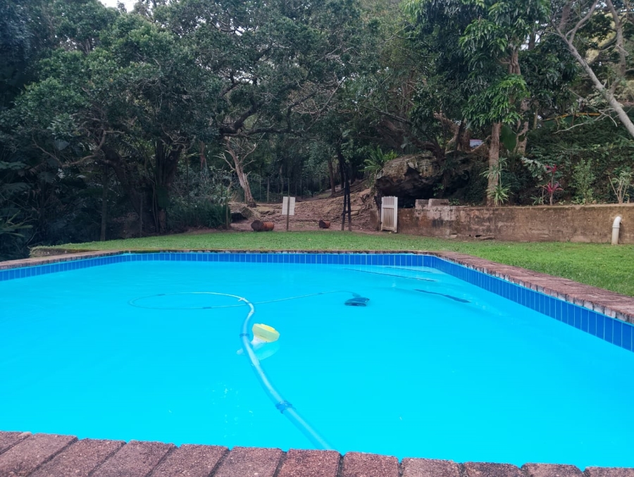 11 Bedroom Property for Sale in Uvongo KwaZulu-Natal