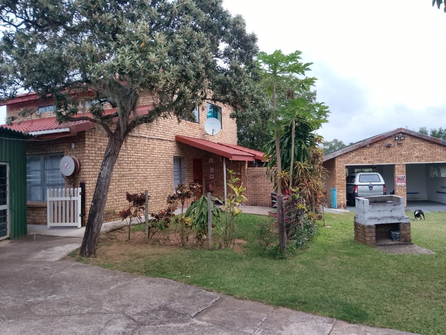 11 Bedroom Property for Sale in Uvongo KwaZulu-Natal