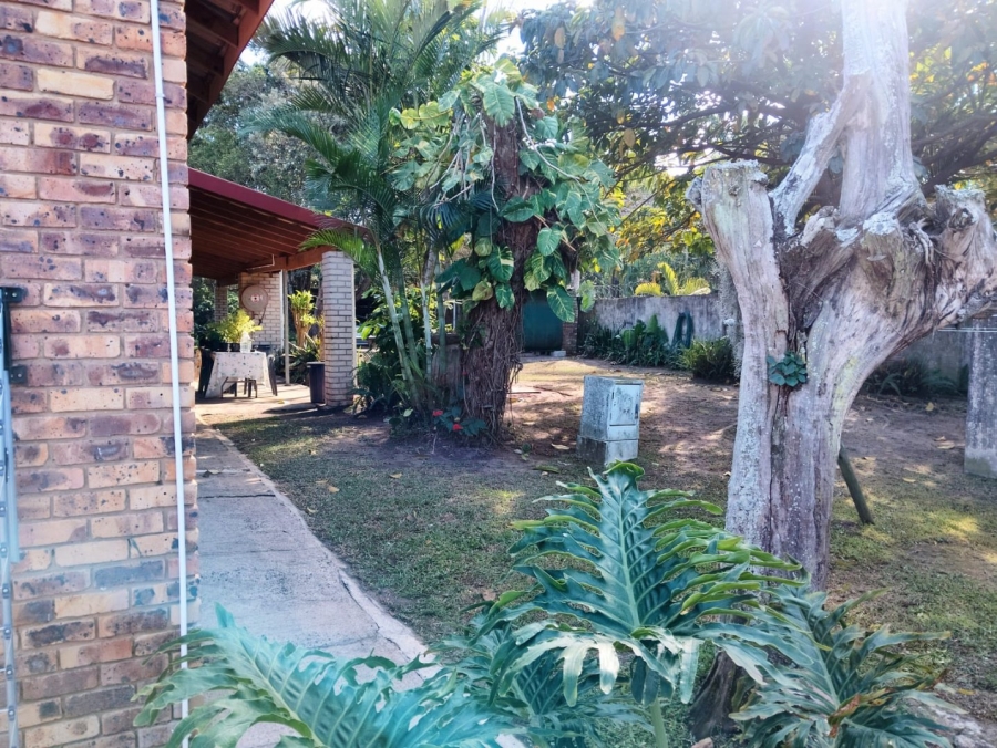 11 Bedroom Property for Sale in Uvongo KwaZulu-Natal