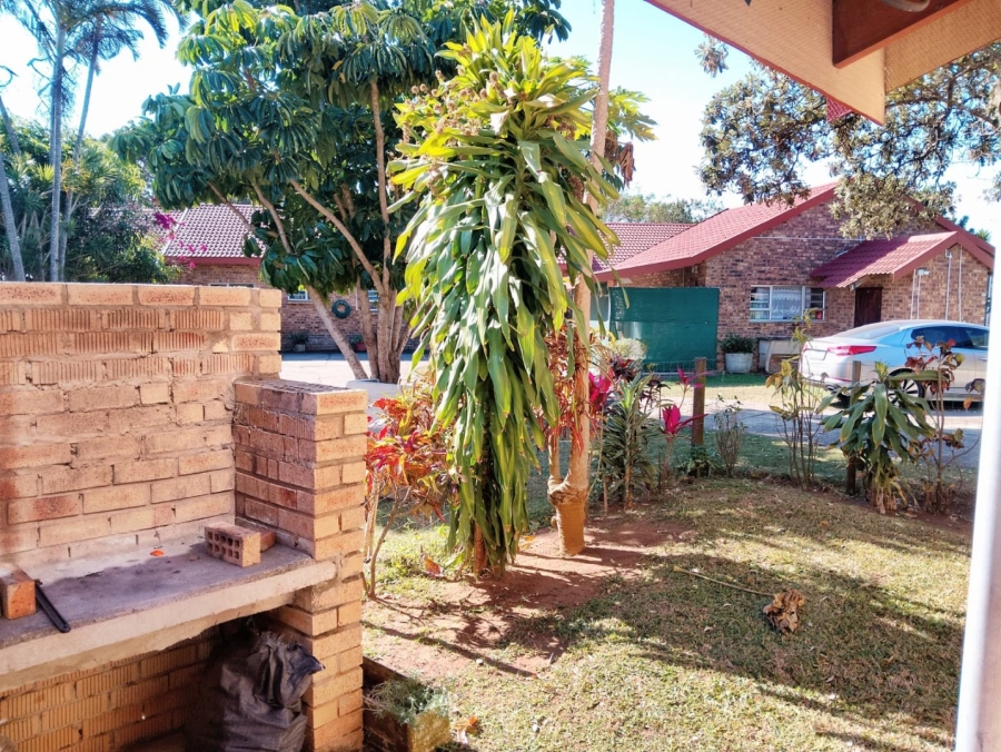 11 Bedroom Property for Sale in Uvongo KwaZulu-Natal