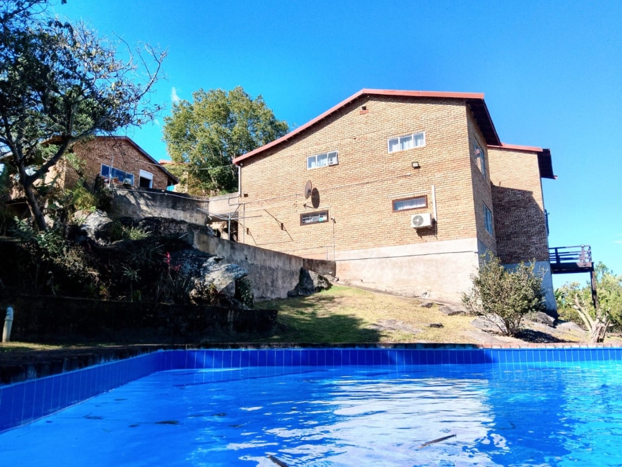 11 Bedroom Property for Sale in Uvongo KwaZulu-Natal