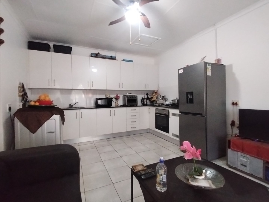 11 Bedroom Property for Sale in Uvongo KwaZulu-Natal