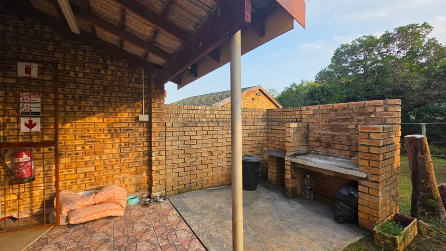 11 Bedroom Property for Sale in Uvongo KwaZulu-Natal