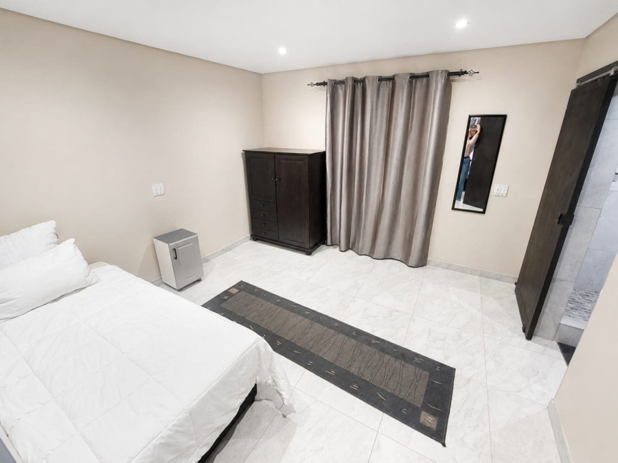 To Let 3 Bedroom Property for Rent in Bluff KwaZulu-Natal