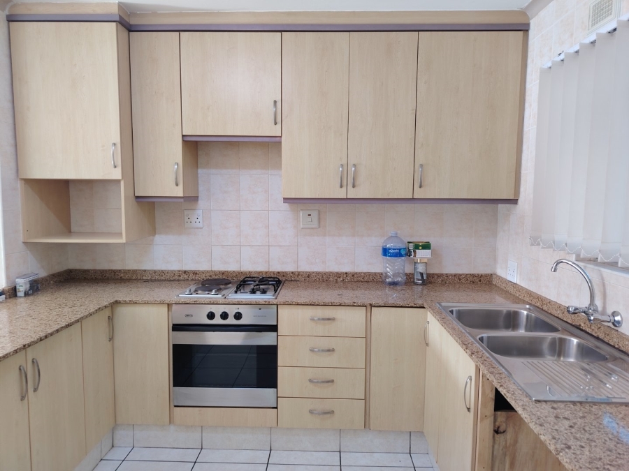 To Let 3 Bedroom Property for Rent in Escombe KwaZulu-Natal