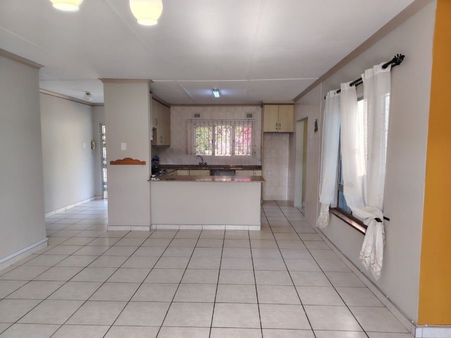 To Let 3 Bedroom Property for Rent in Escombe KwaZulu-Natal