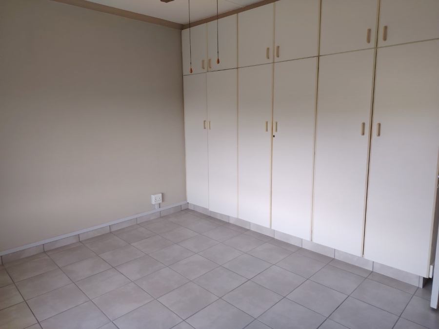 To Let 3 Bedroom Property for Rent in Escombe KwaZulu-Natal