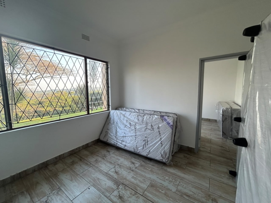 6 Bedroom Property for Sale in Leisure Bay KwaZulu-Natal