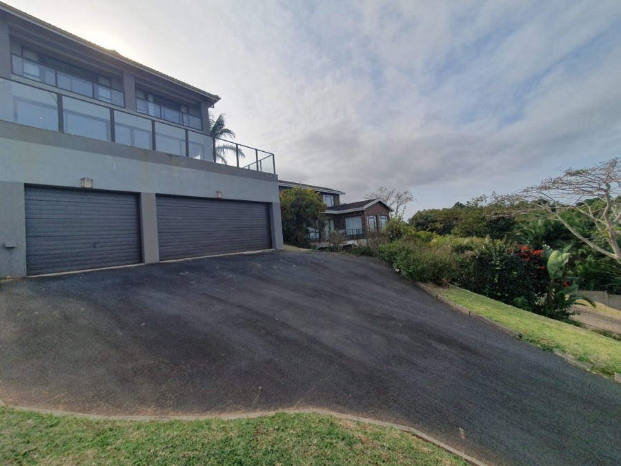 6 Bedroom Property for Sale in Leisure Bay KwaZulu-Natal
