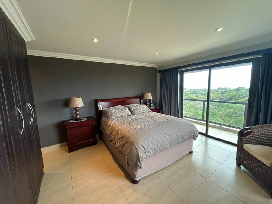 6 Bedroom Property for Sale in Leisure Bay KwaZulu-Natal