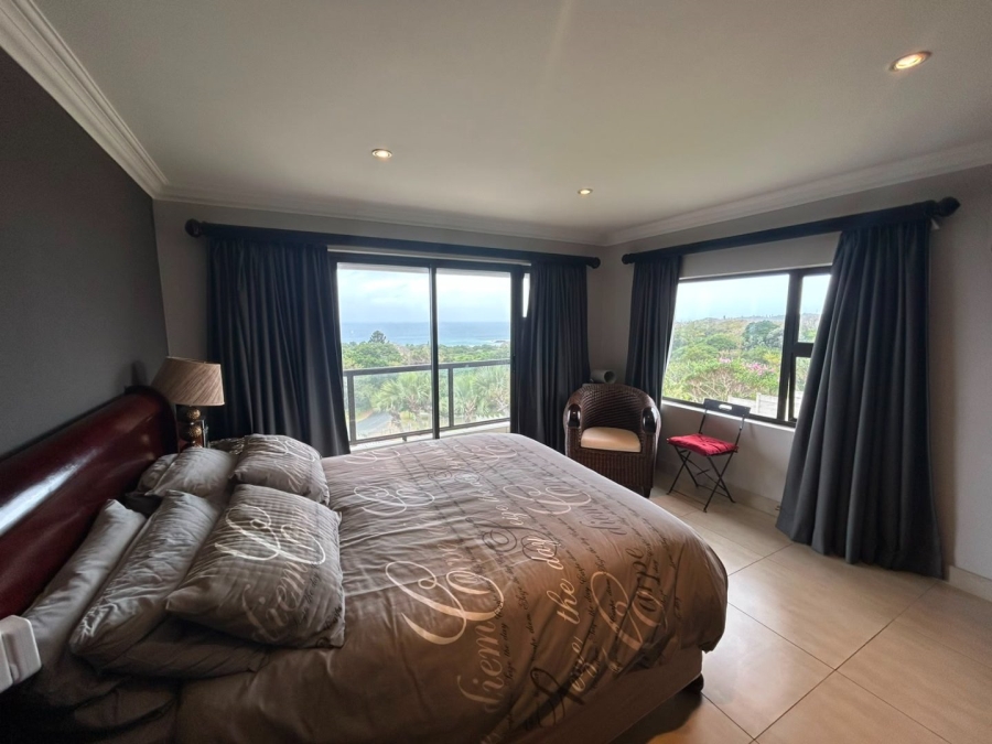 6 Bedroom Property for Sale in Leisure Bay KwaZulu-Natal