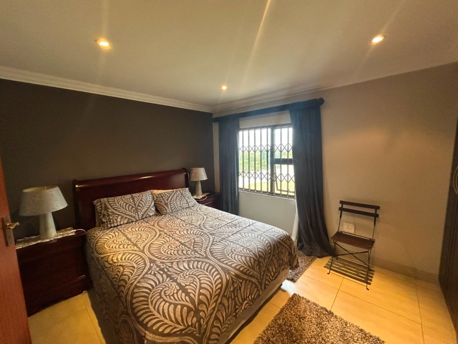 6 Bedroom Property for Sale in Leisure Bay KwaZulu-Natal