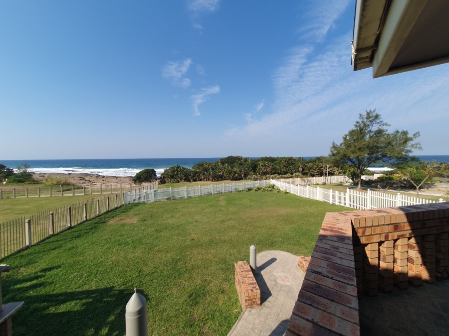 8 Bedroom Property for Sale in Port Edward KwaZulu-Natal