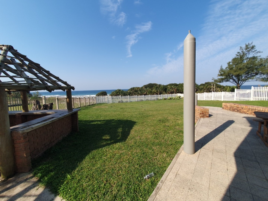 8 Bedroom Property for Sale in Port Edward KwaZulu-Natal
