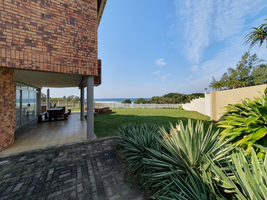8 Bedroom Property for Sale in Port Edward KwaZulu-Natal