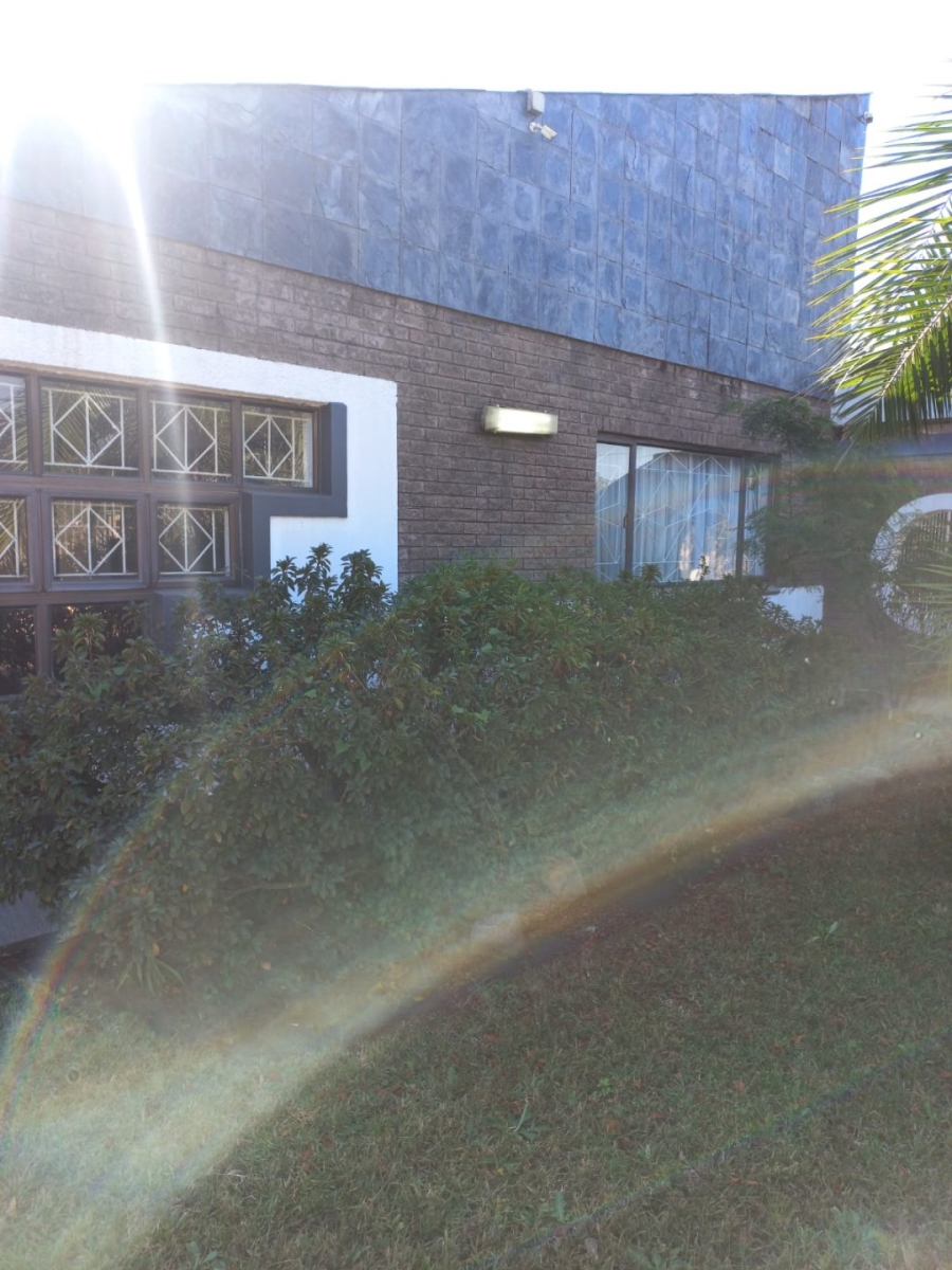 5 Bedroom Property for Sale in Parkgate KwaZulu-Natal