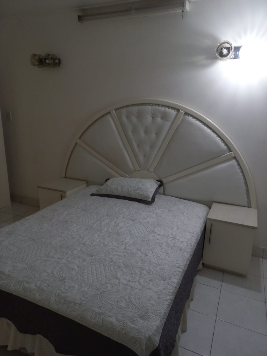 5 Bedroom Property for Sale in Parkgate KwaZulu-Natal