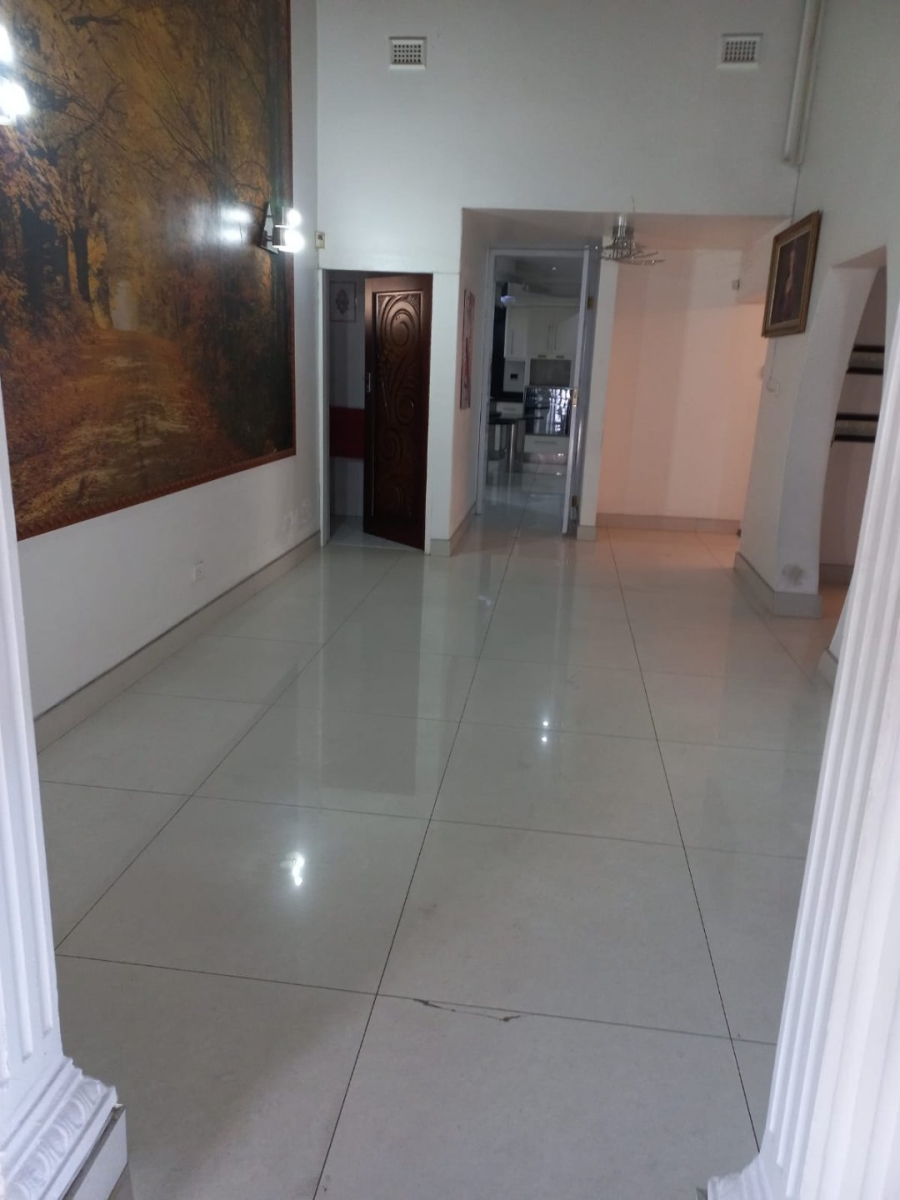 5 Bedroom Property for Sale in Parkgate KwaZulu-Natal
