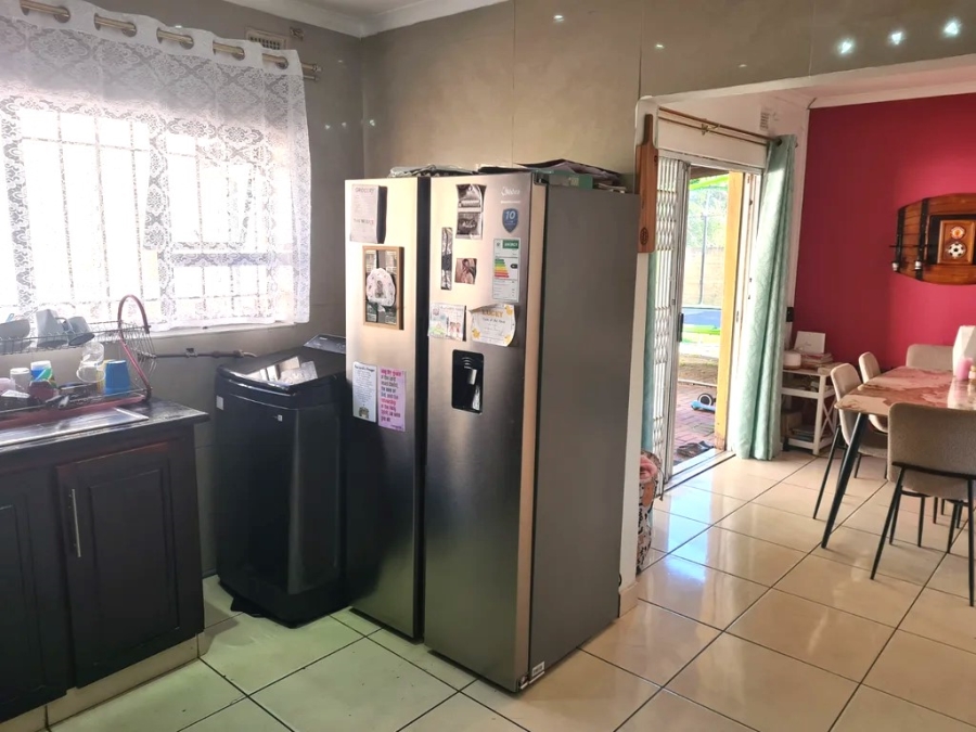 To Let 3 Bedroom Property for Rent in Berkshire Downs KwaZulu-Natal