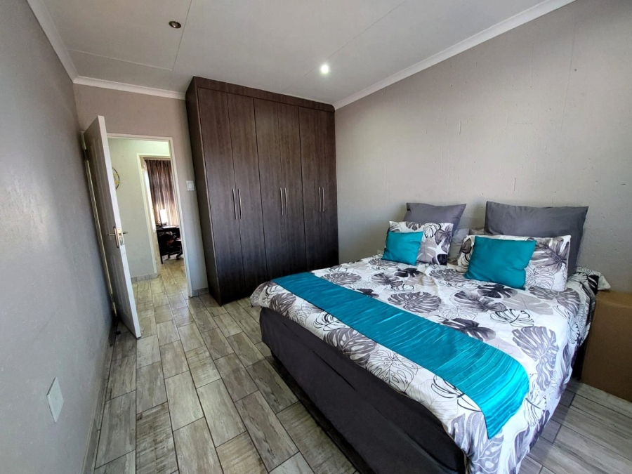 3 Bedroom Property for Sale in Huttenheights KwaZulu-Natal