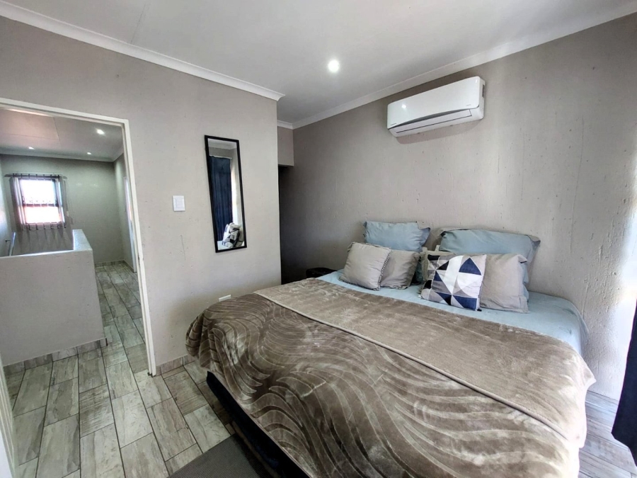 3 Bedroom Property for Sale in Huttenheights KwaZulu-Natal