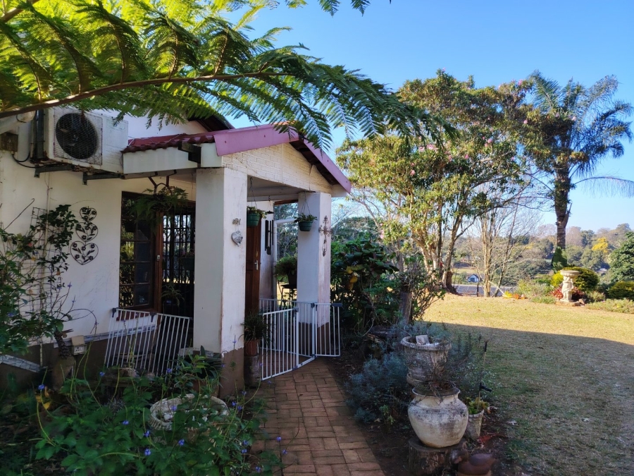 To Let 2 Bedroom Property for Rent in Gillitts KwaZulu-Natal