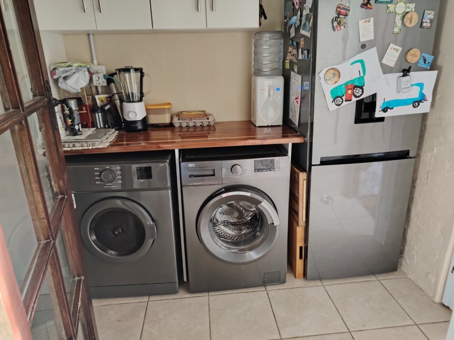 To Let 2 Bedroom Property for Rent in Gillitts KwaZulu-Natal