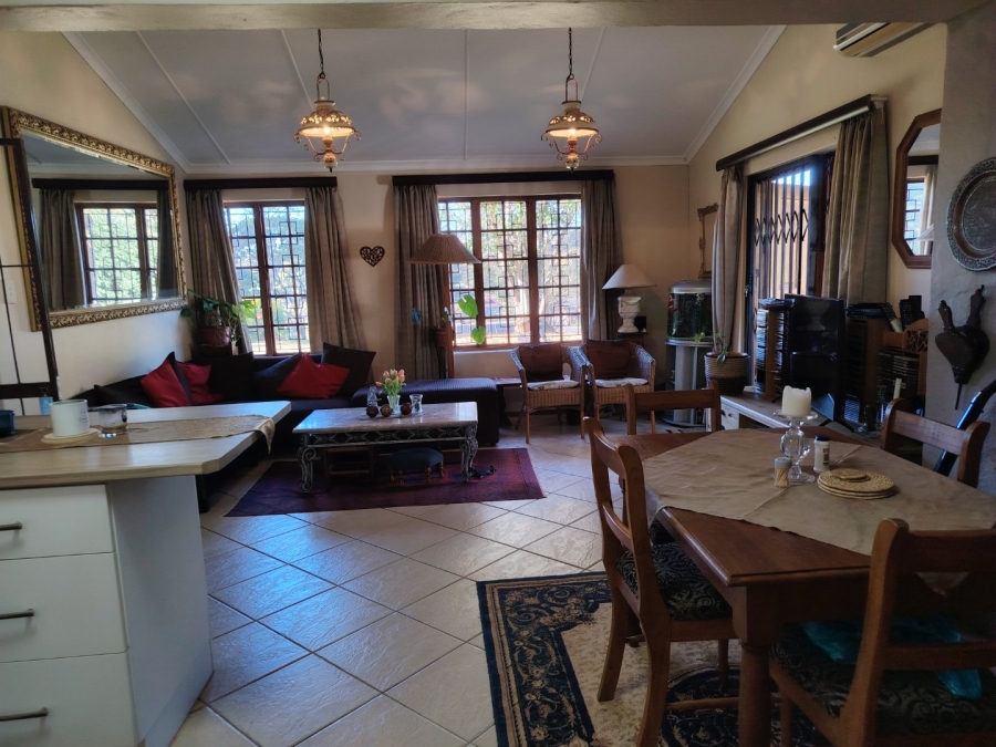 To Let 2 Bedroom Property for Rent in Gillitts KwaZulu-Natal