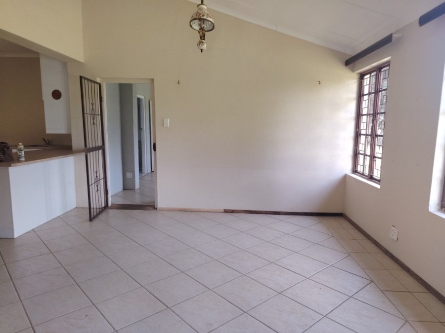 2 Bedroom Property for Sale in Gillitts KwaZulu-Natal